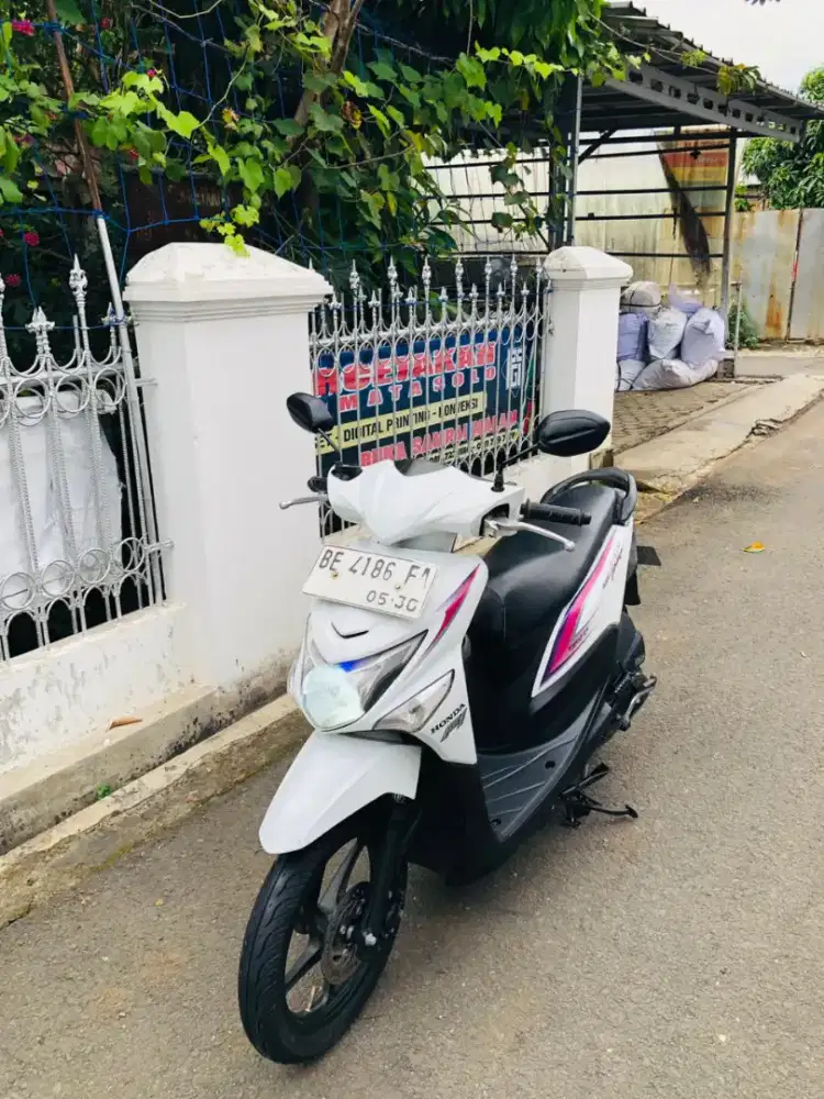 BEAT POP ISTIMEWA 2016 Pajak Hidup