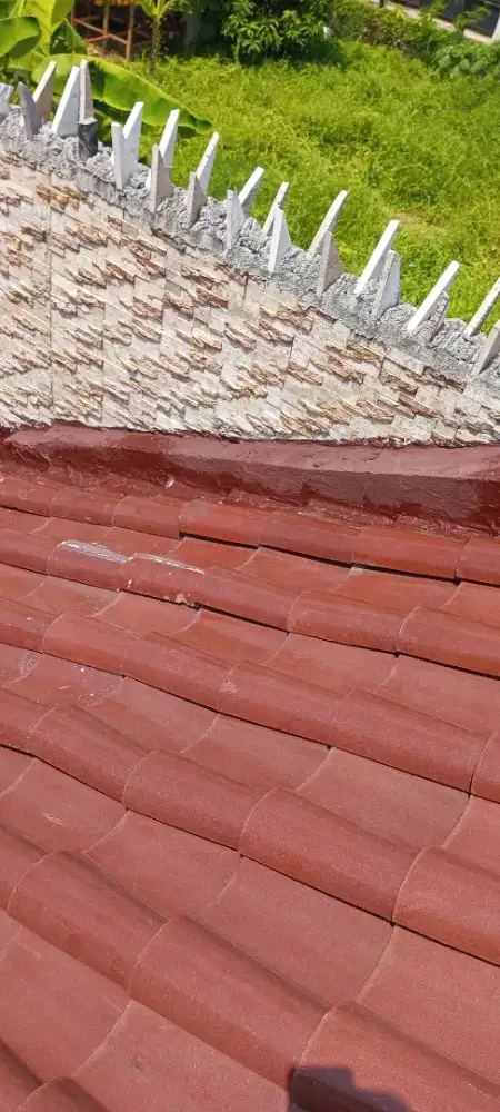Perbaikan atap bocor,ganti talangan air masang keramik tembok rembes