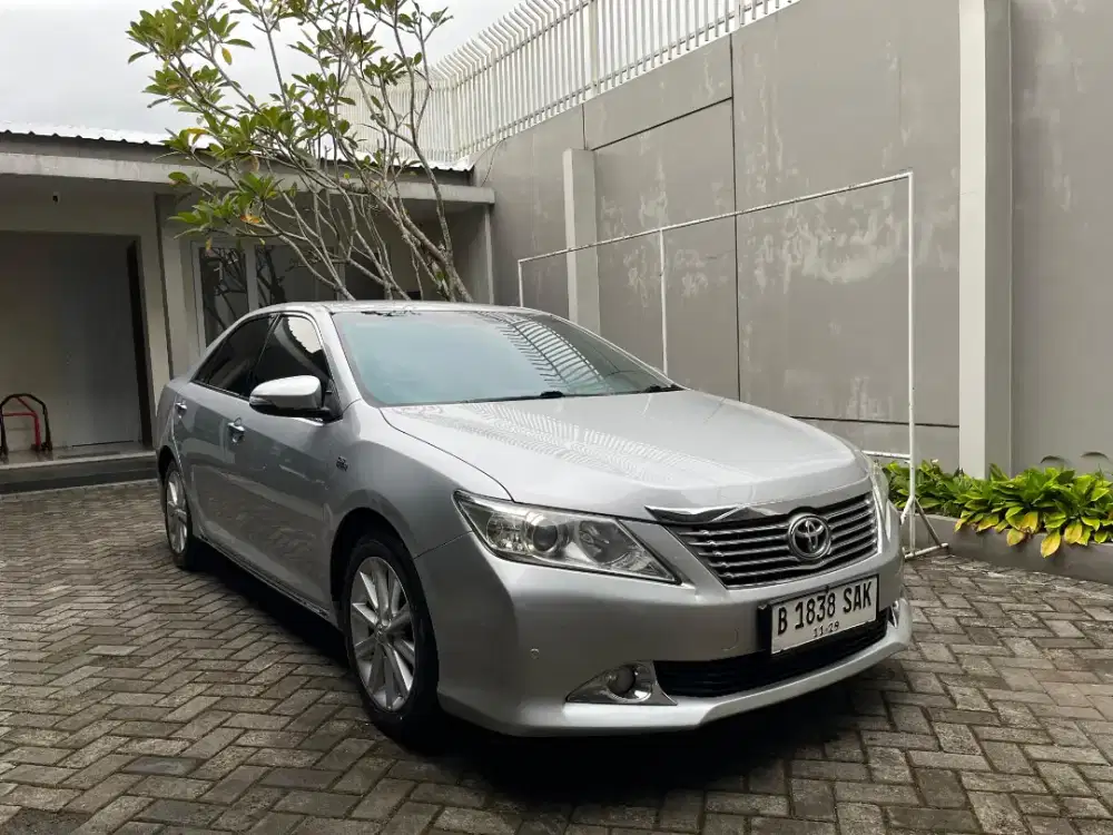 Toyota Camry 2.5 V 2014