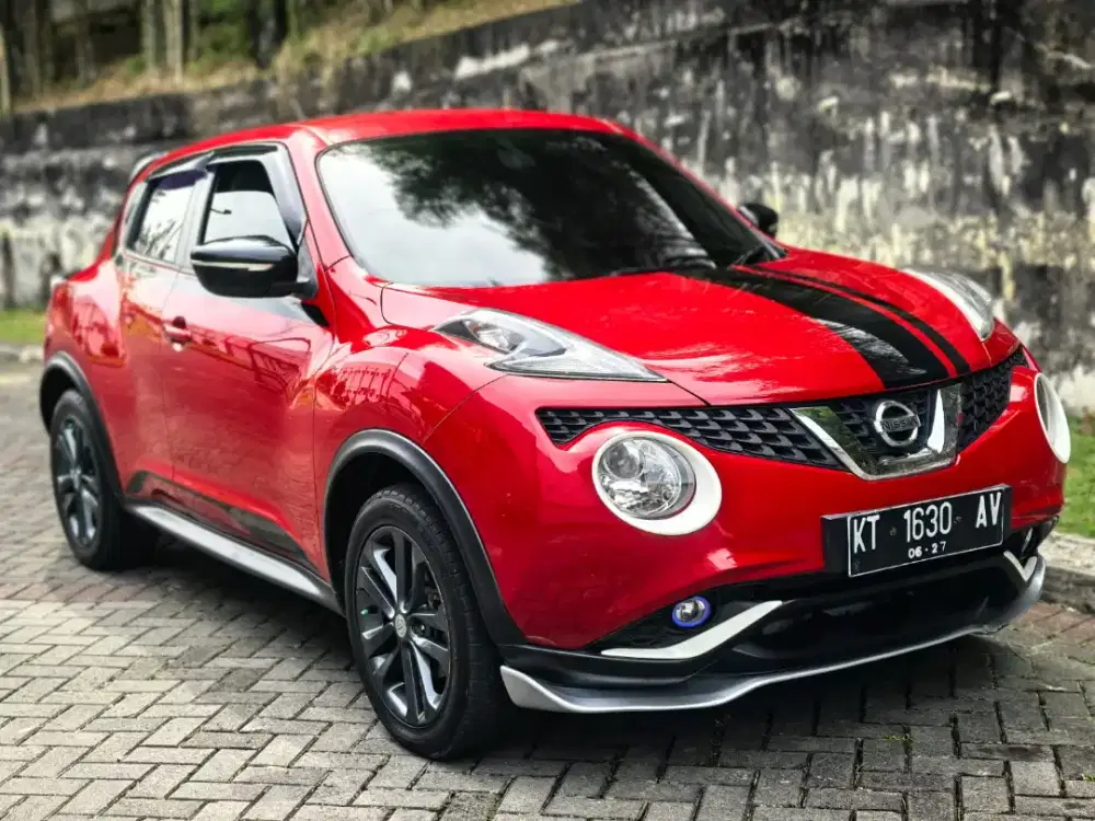 Juke ReVolt Red Limited 2015 Barang Langkah Kondisi Istimewa