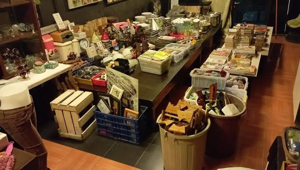 Jual Barang Second Bekas Garage Sale