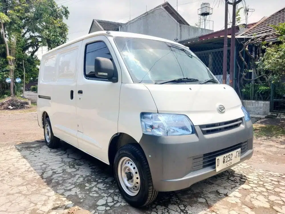 DAIHATSU BLINDVAN AC 1.3 MANUAL 2018 PUTIH , TERAWAT, IRIT SIAP PAKAI