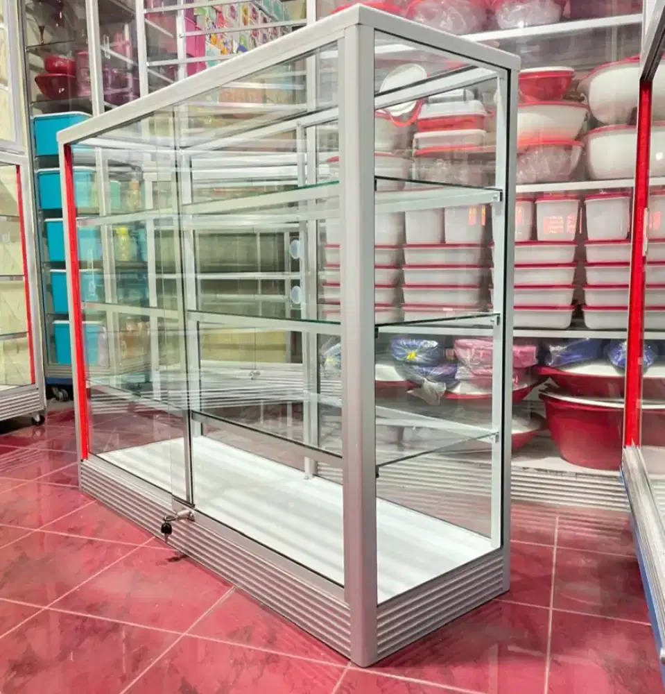Etalase Kaca Serbaguna Dengan Pintu Geser Panjang 1,2 Meter