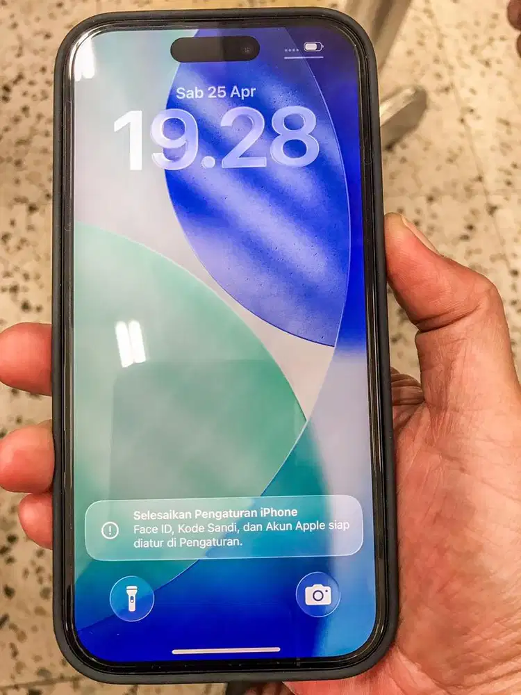 Jual iphone 16 128gb Warna hitam mulus