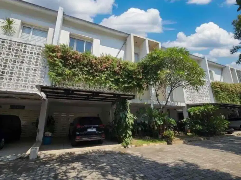 Rumah Cantik luas 176 di Cilandak dekat Mrt dan Mall One Bell dalam Cluster