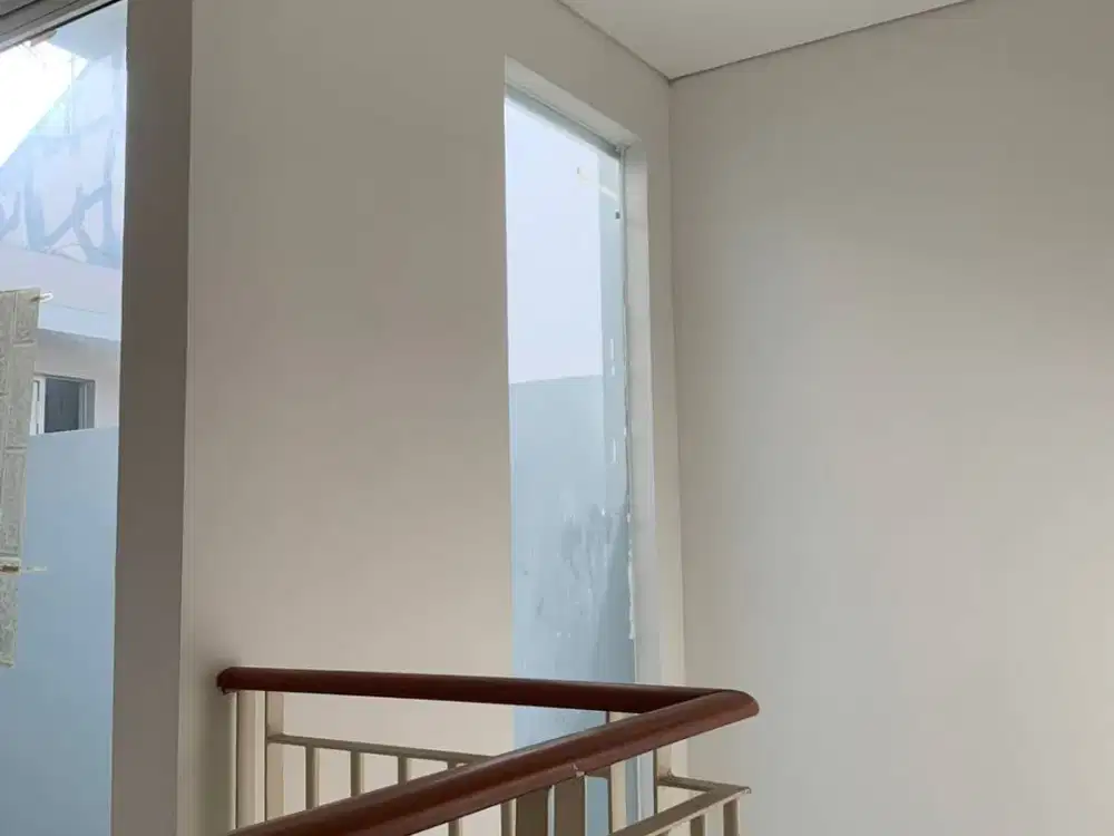 DISEWAKAN RUMAH GRAND ISLAND PAKUWON CITY - KOSONGAN