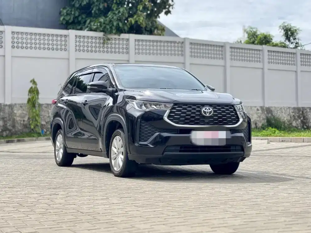 Toyota Innova Zenix 2.0 V 2023 sisa 1 unit