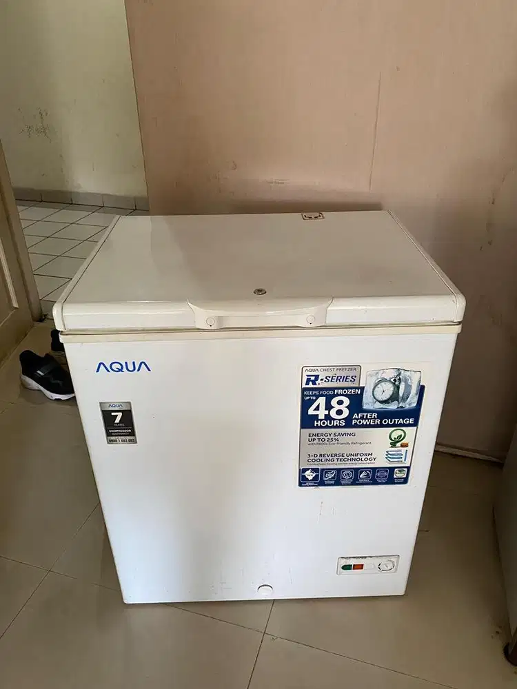 Dijual Freezer Aqua