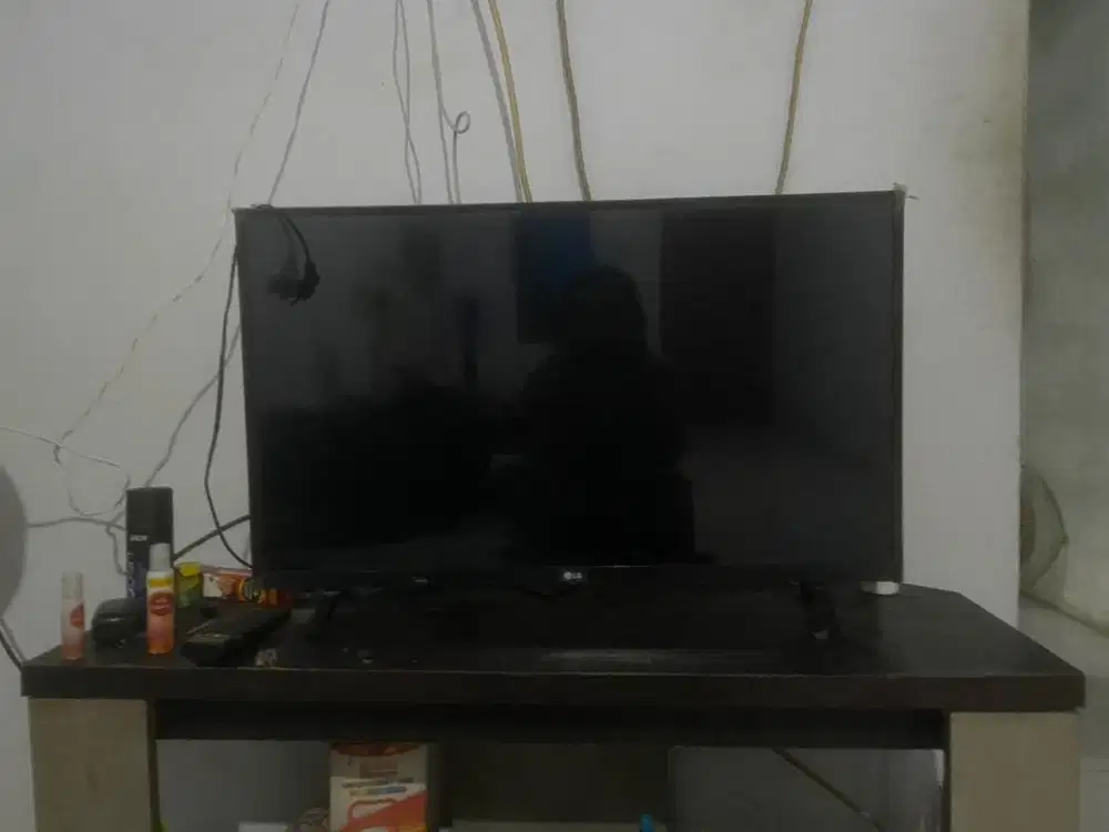Tv LG 32 inc, mesin ok, suara ok