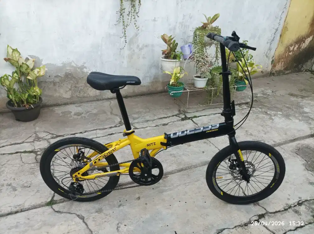 Sepeda lipat 20inch merk odessy RITZ