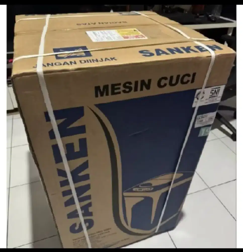 Sanken Mesin Cuci 1 Tabung AW-S770BK Top Loading 7Kg Dark Gray