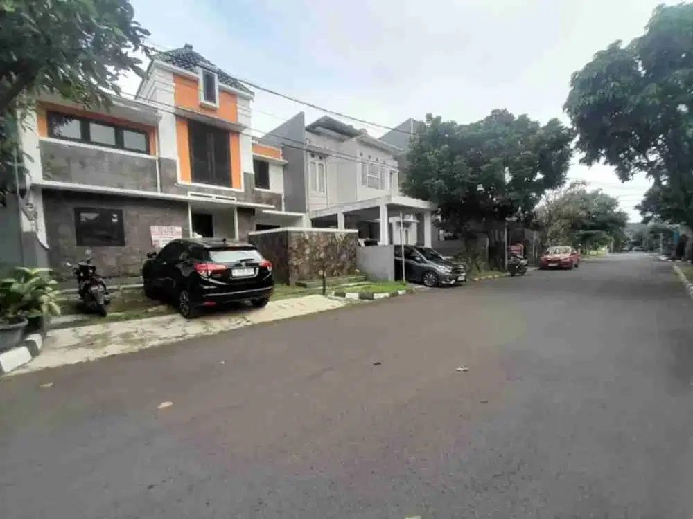 BANTING HARGA!!DIJUAL RUMAH KOMPLEK BUAHBATU REGENCY