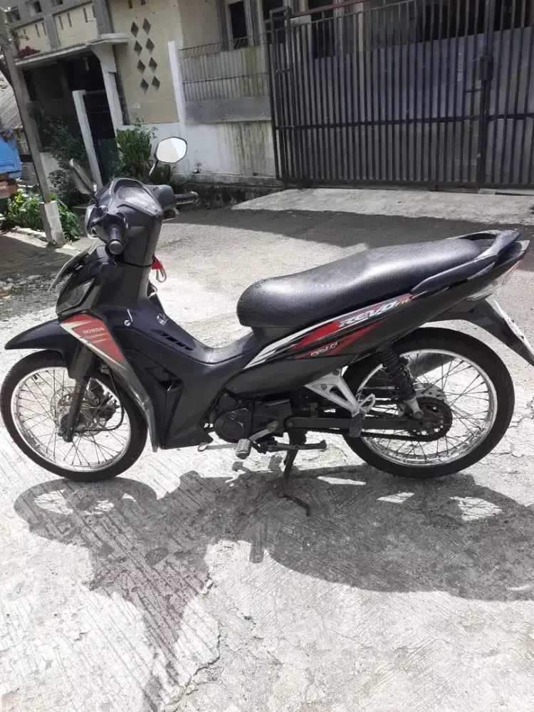 Revo fit 2014 Mesin cakep dikfc lenteng bisa TT Unit lain
