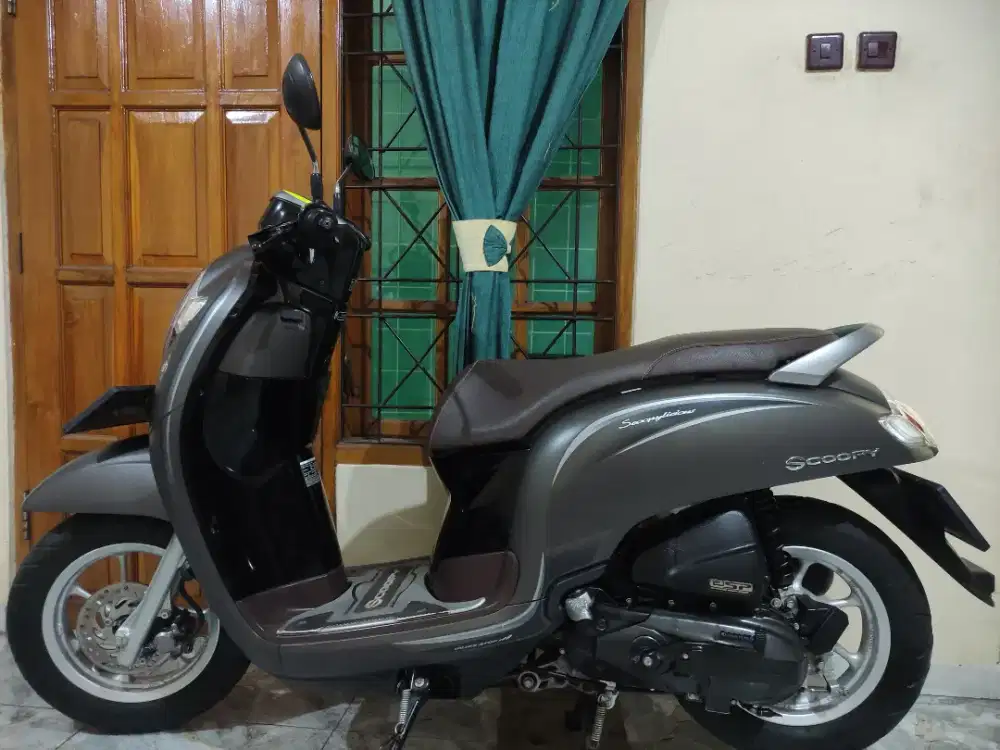 Simpanan low km scoopy stylish donat cbs iss antik ful ori jarang ada
