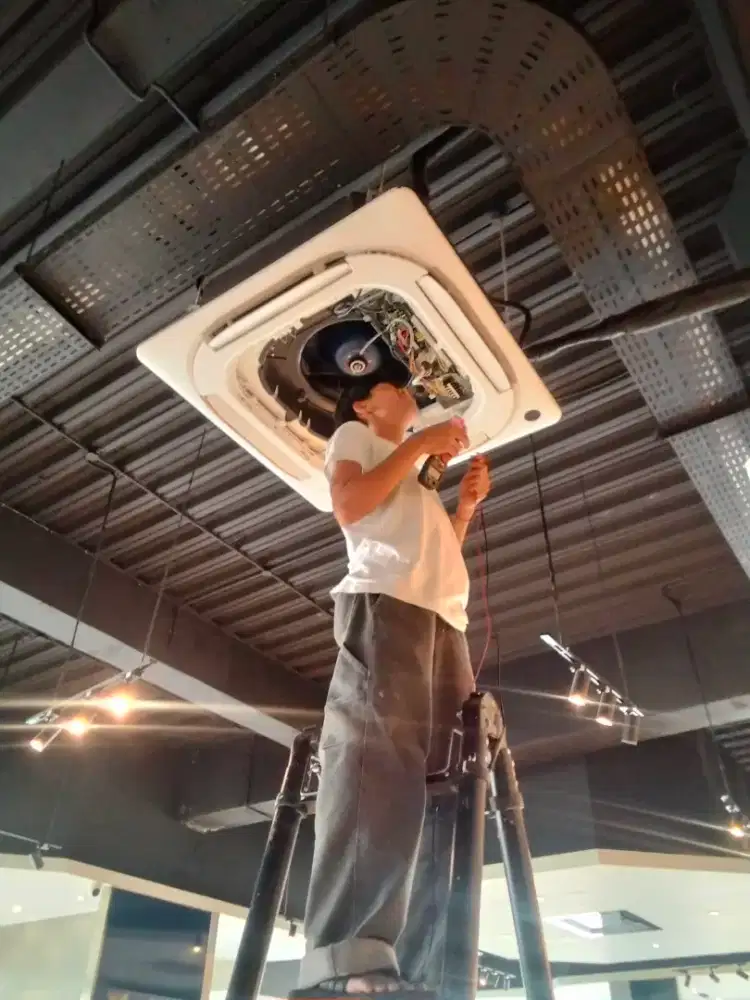 Jasa service dan bongkar pasang ac