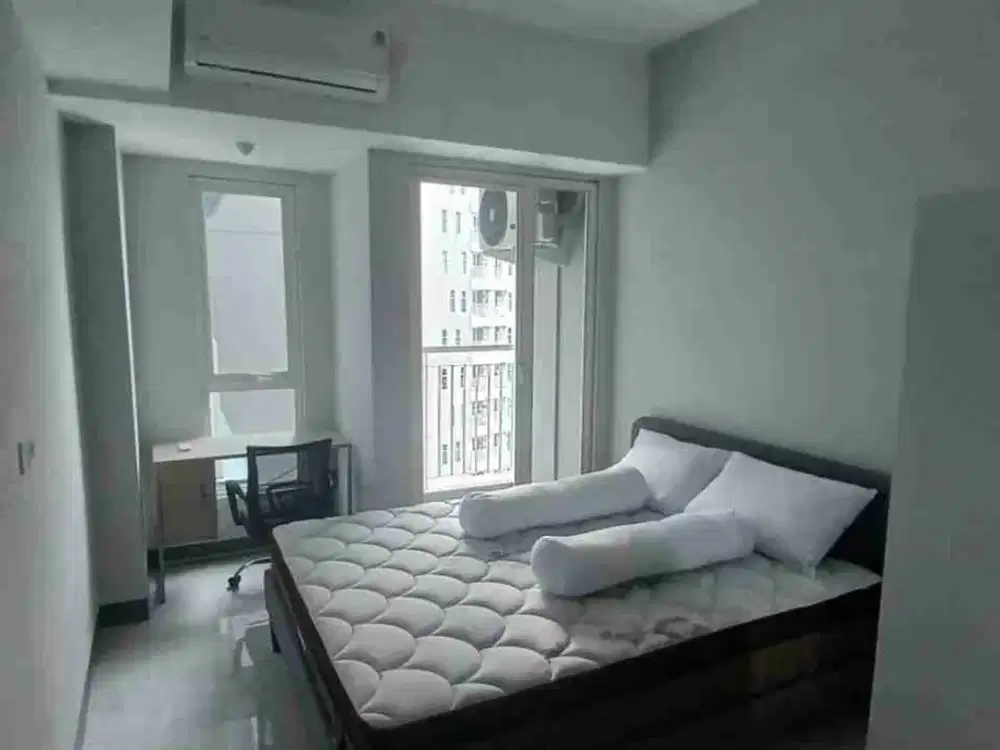 Disewakan apartemen Bella semi furnish, Pakuwon city mall