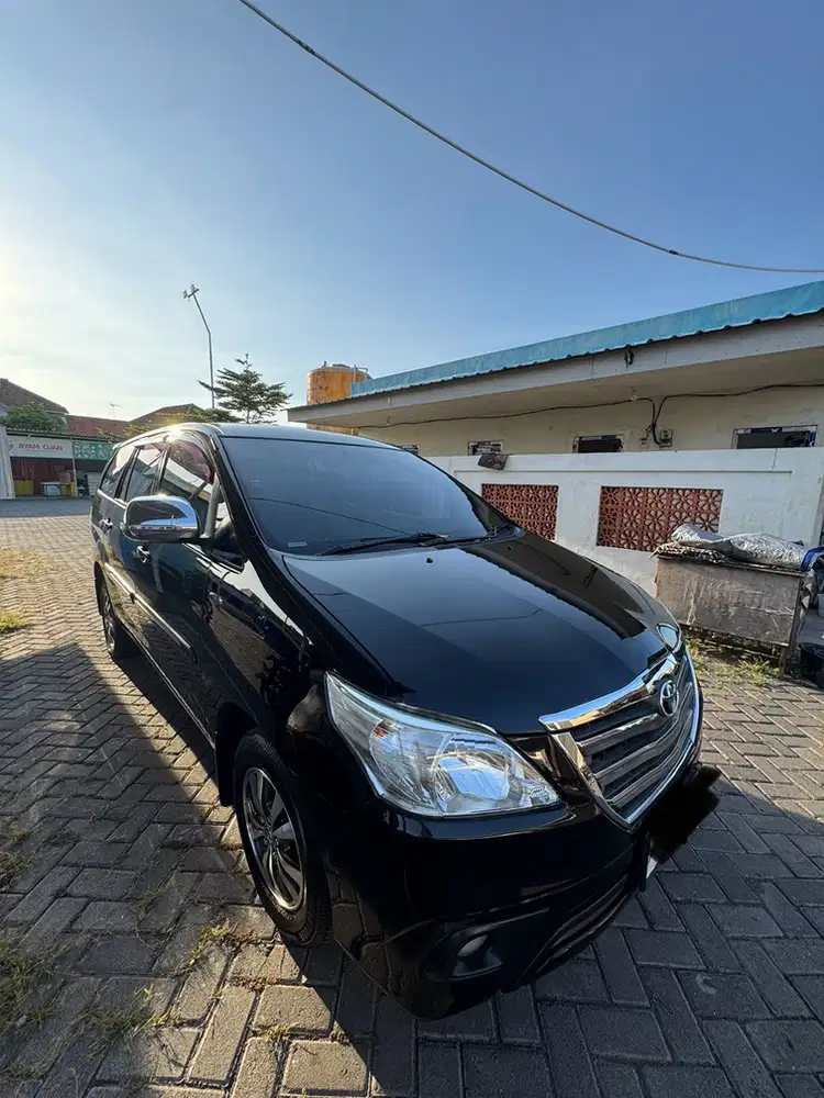 Toyota Kijang Innova 2015 G KM rendah