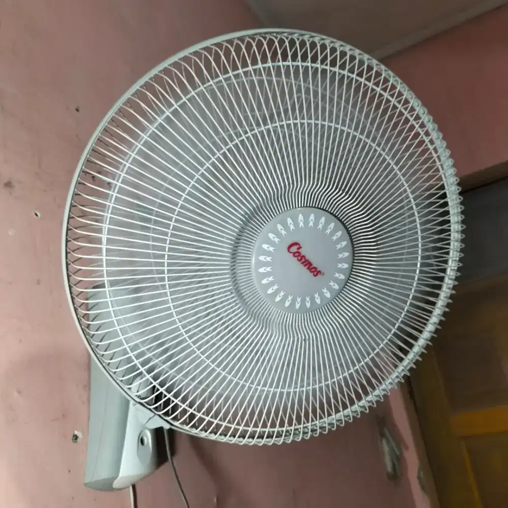 Kipas angin Cosmos 16 inch normal Bekasi Utara.