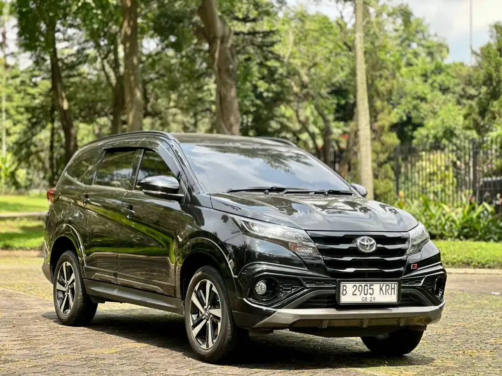 Rush 1.5 GR Sport AT 2024 Low KM Kondisi Mulus Terawat Siap Pakai