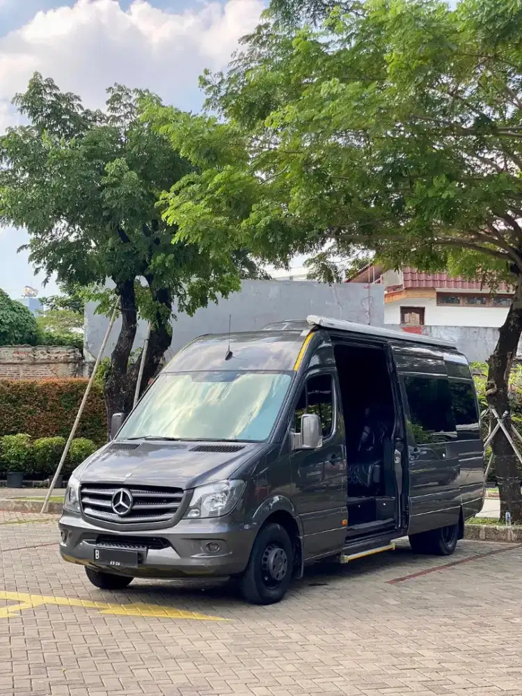 Mercedes benz sprinter