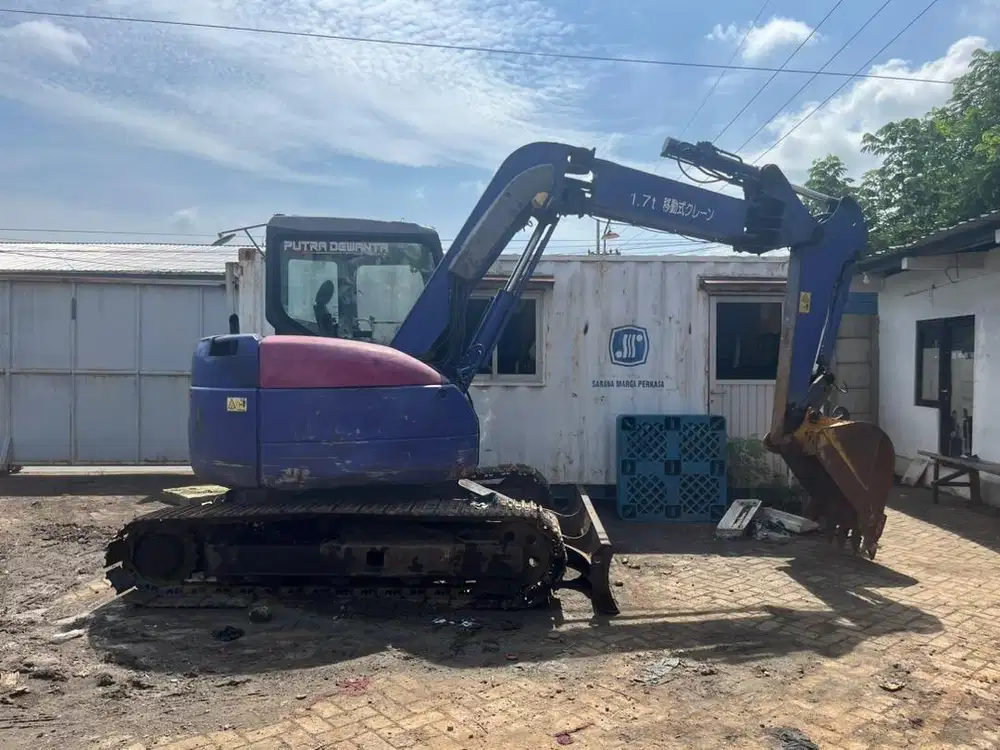 Excavator Komatsu PC78UU-6 (2021) - Bego PC75 PC78 PC70