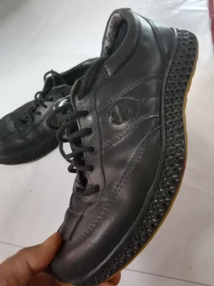 Sepatu ecco kulit original 100%