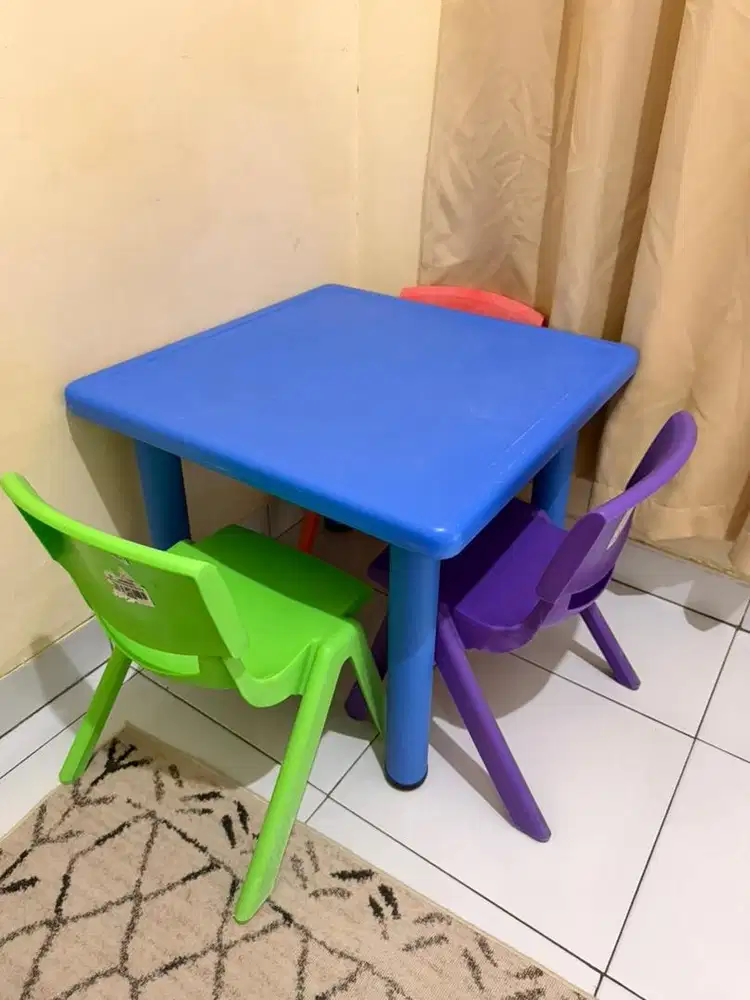 DIJUAL MEJA BELAJAR ANAK MERK TOYS KINGDOM INFORMA