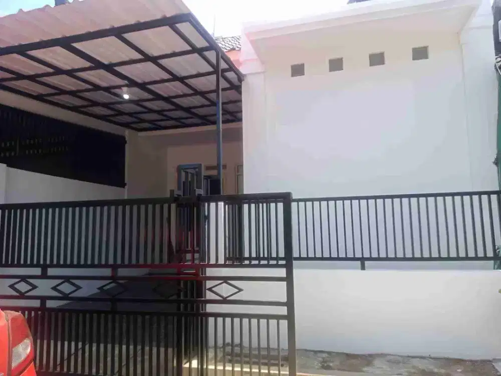 Dijual rumah bundaran pertama citra raya Tangerang