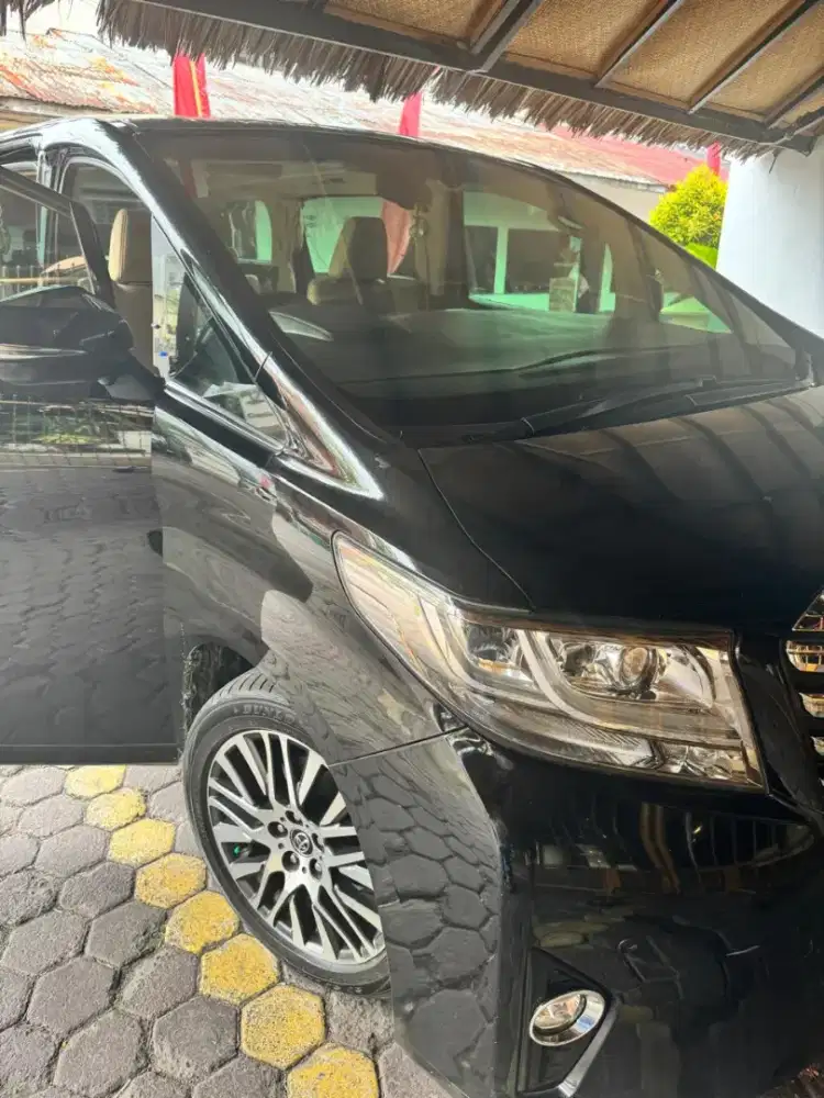 Toyota Alphard th. 2015