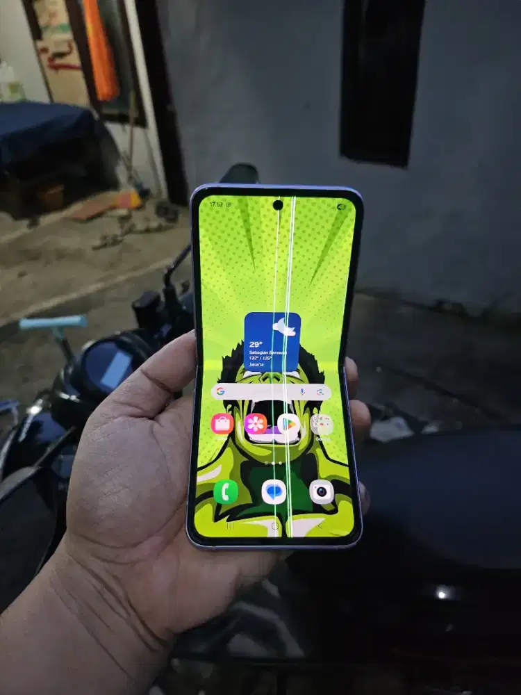 Samsung Z flip 3 5G 8/256