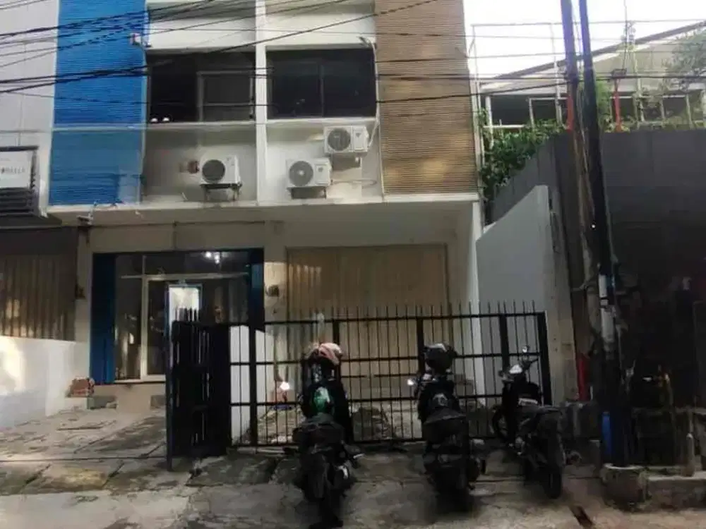 Ruko 3 Lantai Lokasi Strategis Di Kelapa Gading, Jakarta Utara