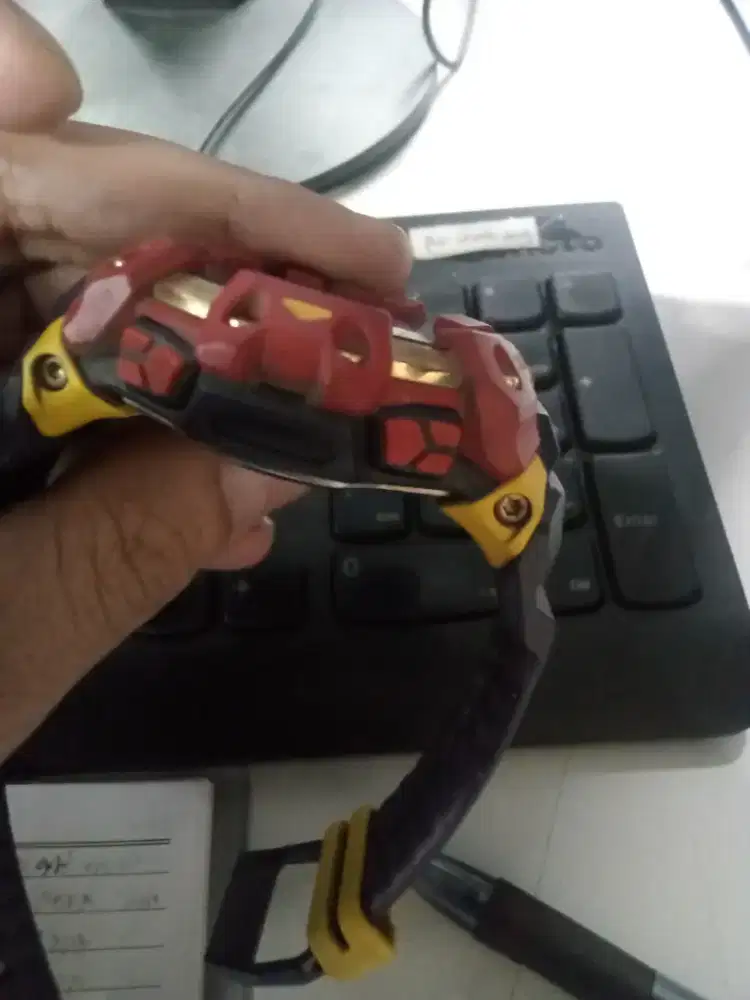 G SHOCK GBD-H1000 BARCELONA LOMITED EDITION