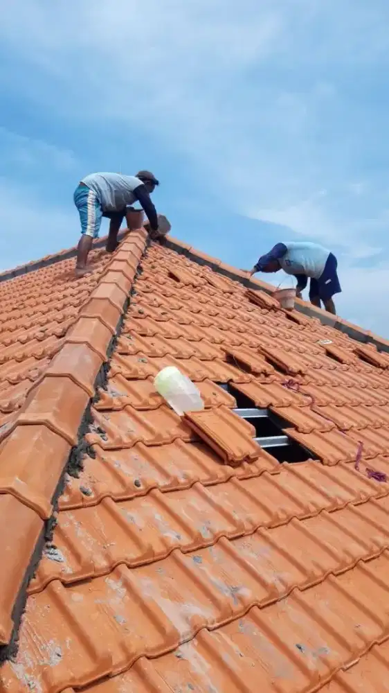 Tukang bajaringan ganti genteng ,plapon