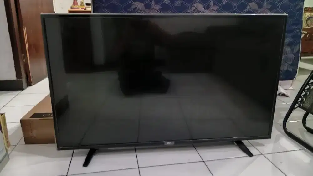 Televisi samsung 50 inci