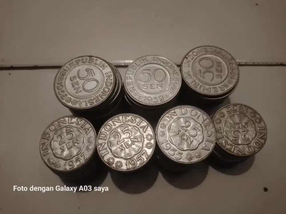Koin jadul 50sen & 25sen Kondisi Masih Layak Untuk Di Koleksi.