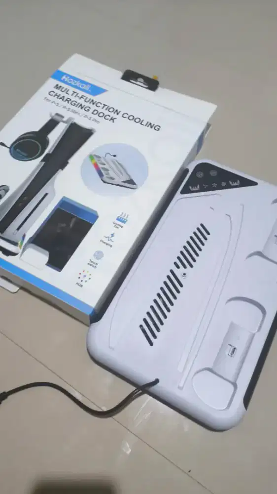 Charging dock fan cooling multifungsi ps5