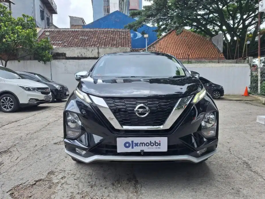 DP MURAH Nissan Livina 1.5 VL Bensin-AT 2019 Hitam CAIHD
