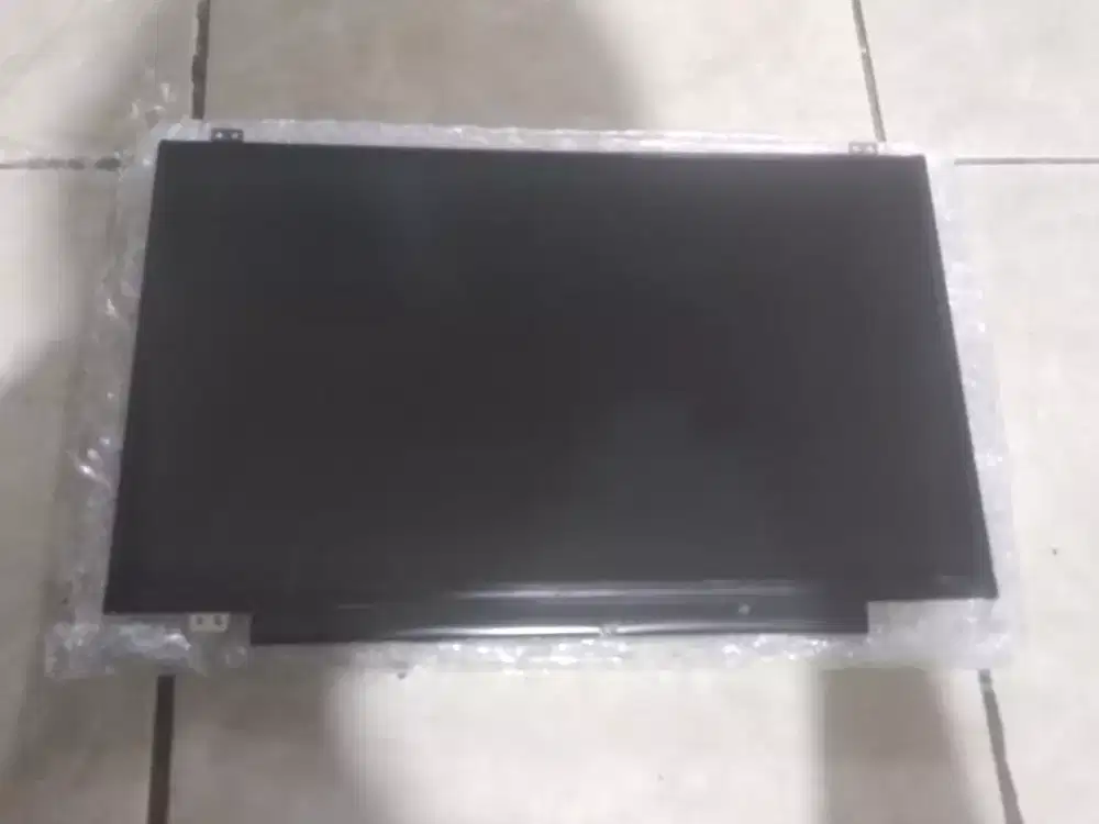 LCD Laptop Lenovo 14 Inch