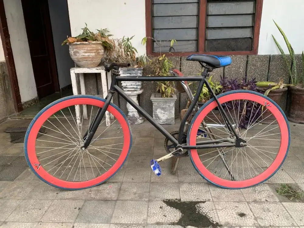 Sepeda fixie 700c