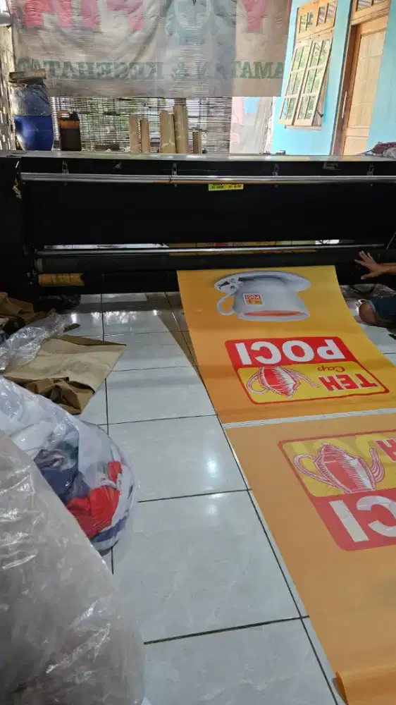 Lowongam tenaga disain grafis dan jasa digital printing