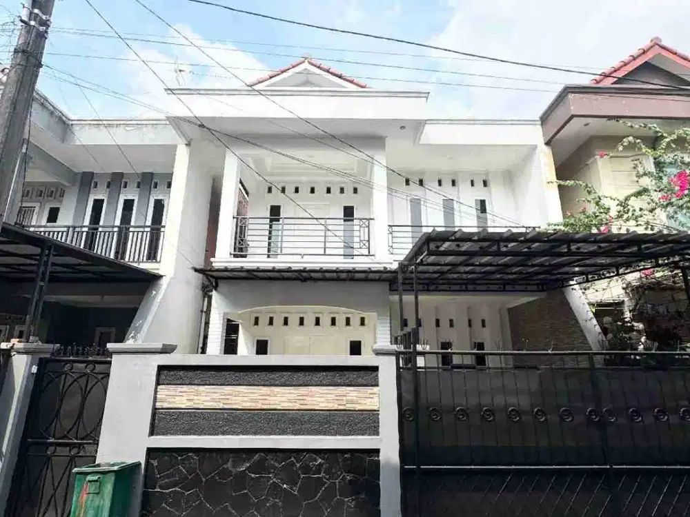Rumah siap huni  di swadarma pesanggrahan jakarta selatan