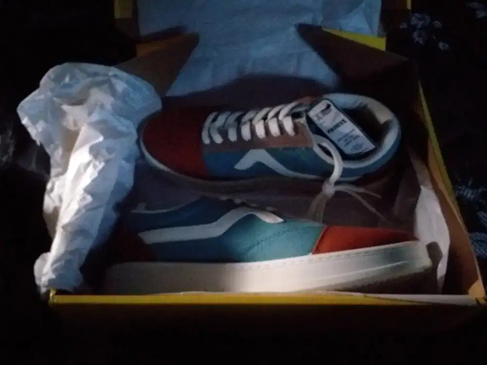 Sepatu pria brand local aero street