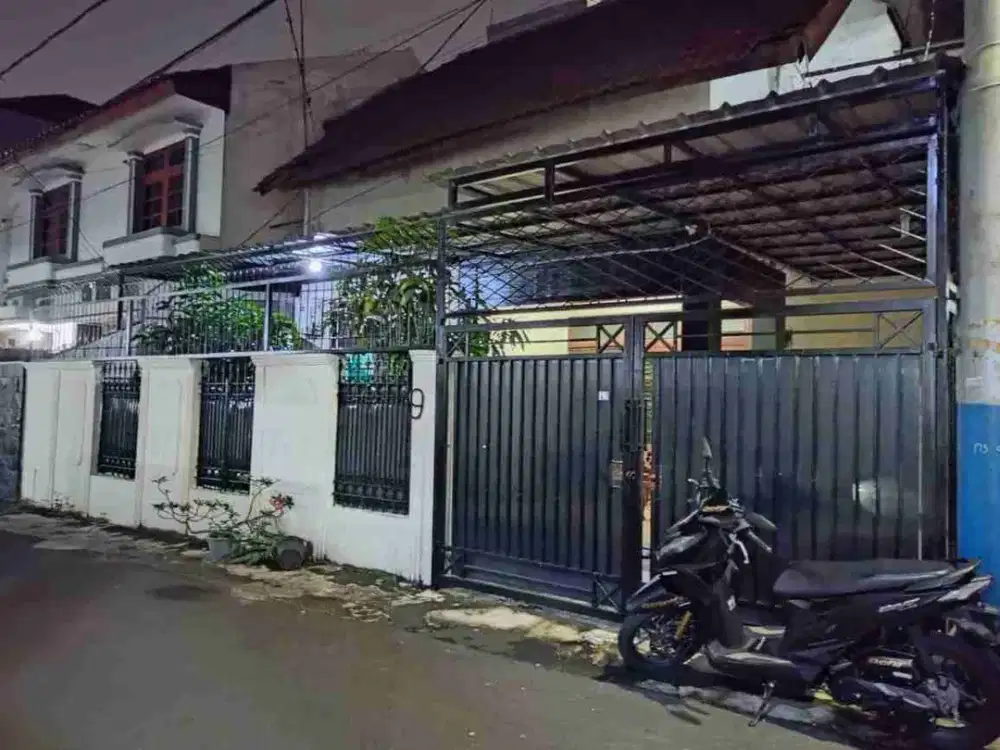 Dijual Rumah Siap Huni di Pulomas