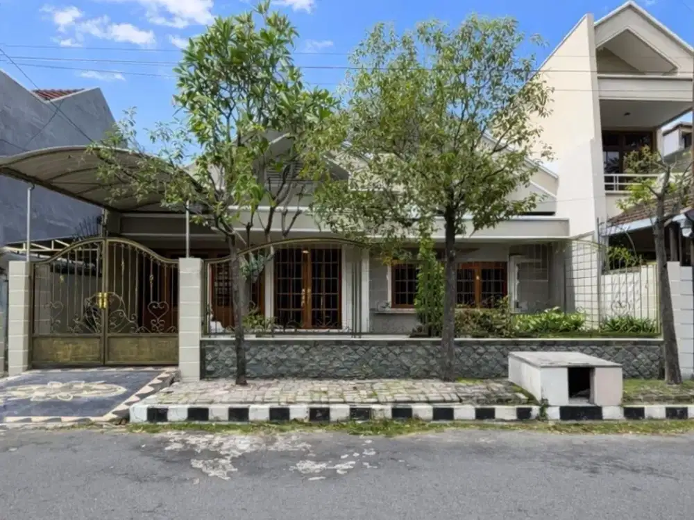 Rumah Dharmahusada Permai Strategis • Siap Huni • Kosongan Garasi • Carport • Row 3 Mobil