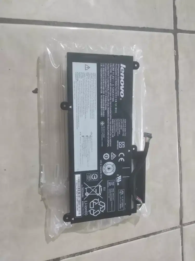 Batere Laptop Lenovo