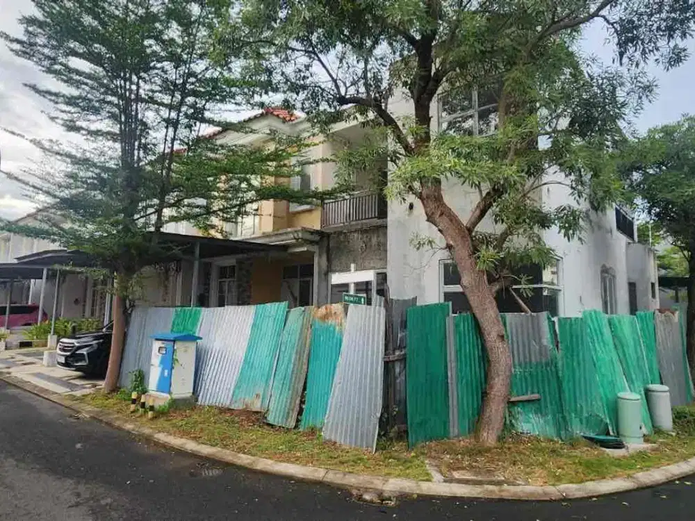 DIJUAL RUMAH HOEK CLUSTER LA SEINE Jakarta Garden City LT 237 M2, 2 LANTAI SHM