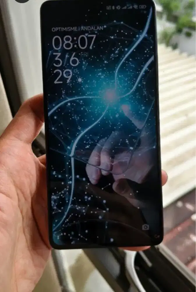 TT BT Poco F5 8/256 AMOLED Snapdragon 7+ 256