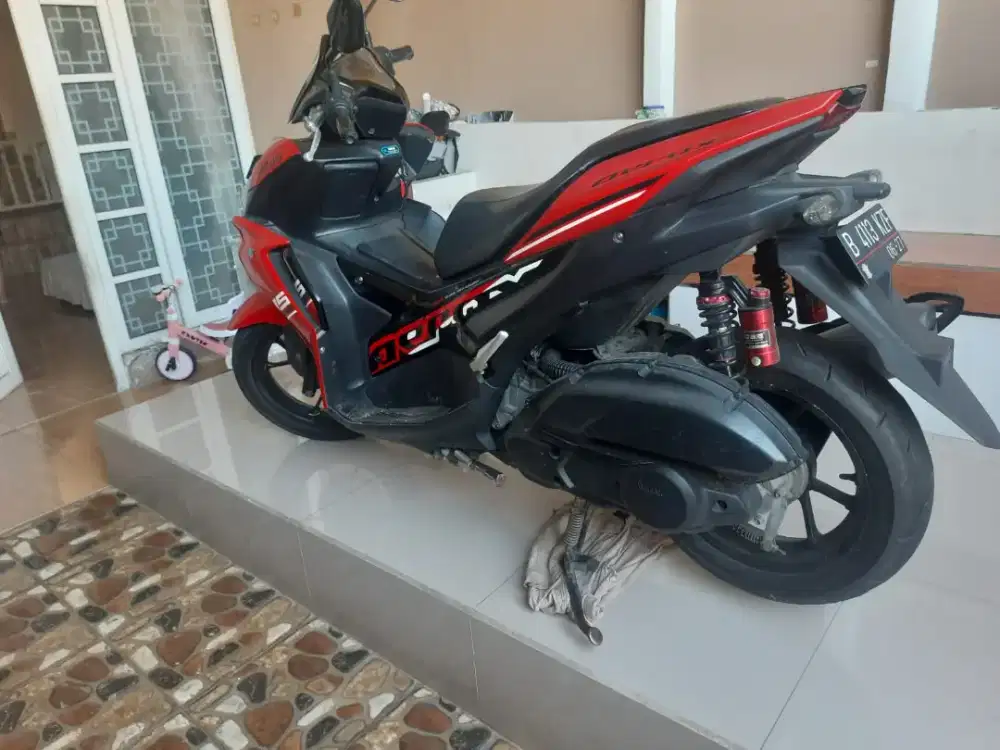 Yamaha Aerox connected 155