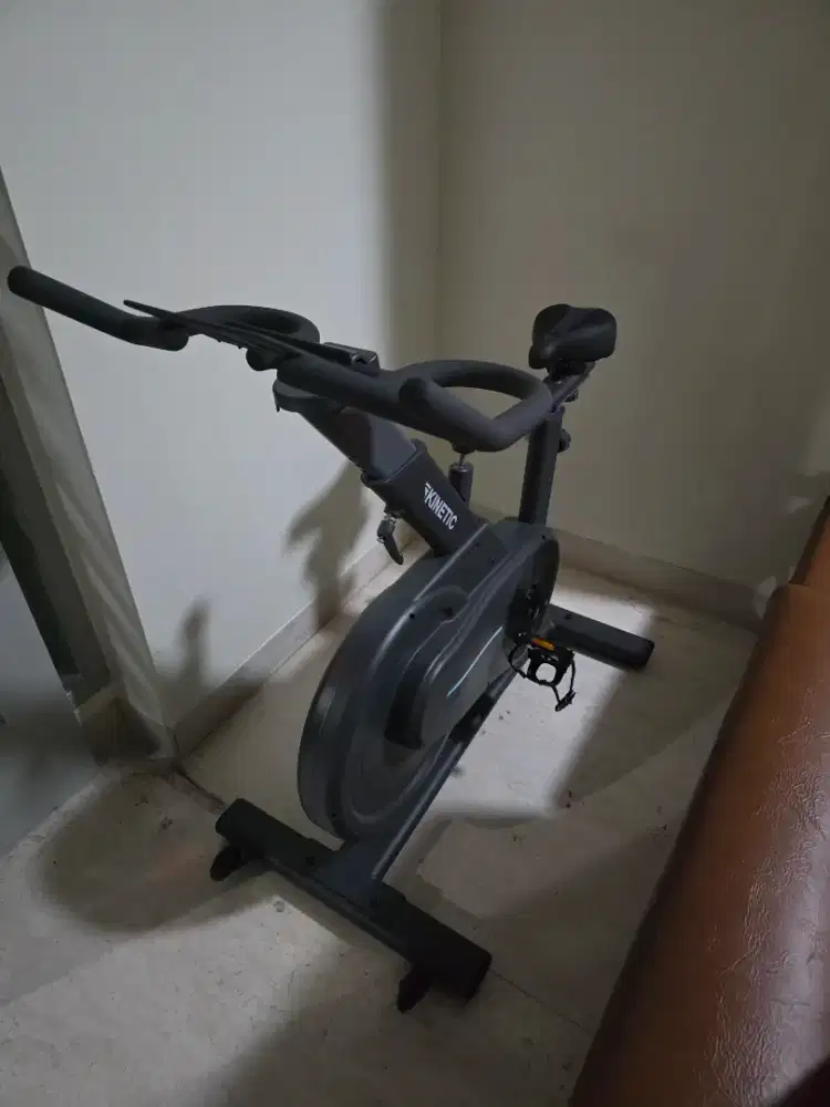 Spin bike azko ori baru