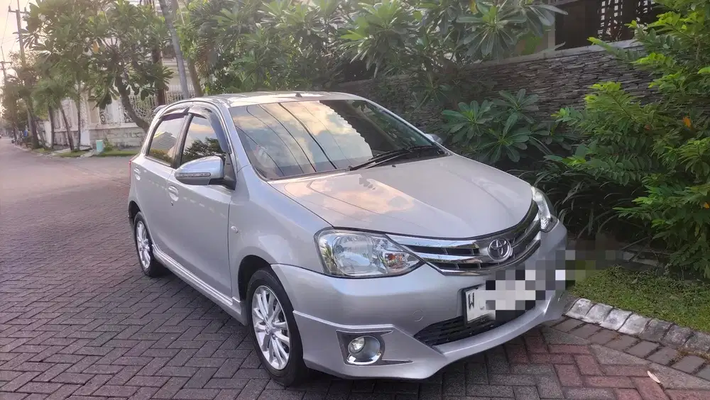 Toyota Etios Valco 2014 Bensin